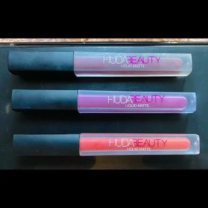 HUDA MATTE LIQUID LIPSTICKS (set of 3)
